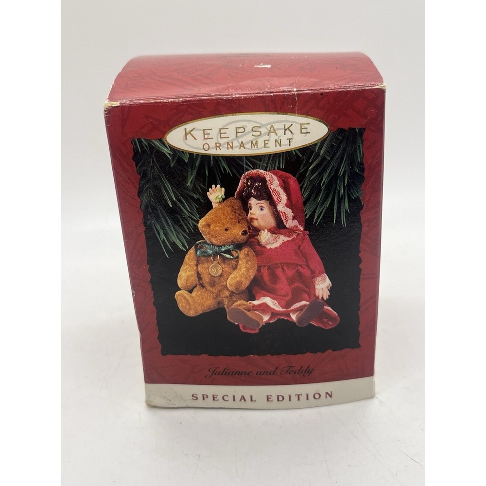 Julianne And Teddy Special Edition 1993 Hallmark‎ Christmas Ornament